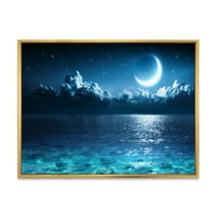 Designart 'Romantikus hold és felhők a mélykék tenger felett I' Tengeri és tengerparti keretes vászon Wall Art Print